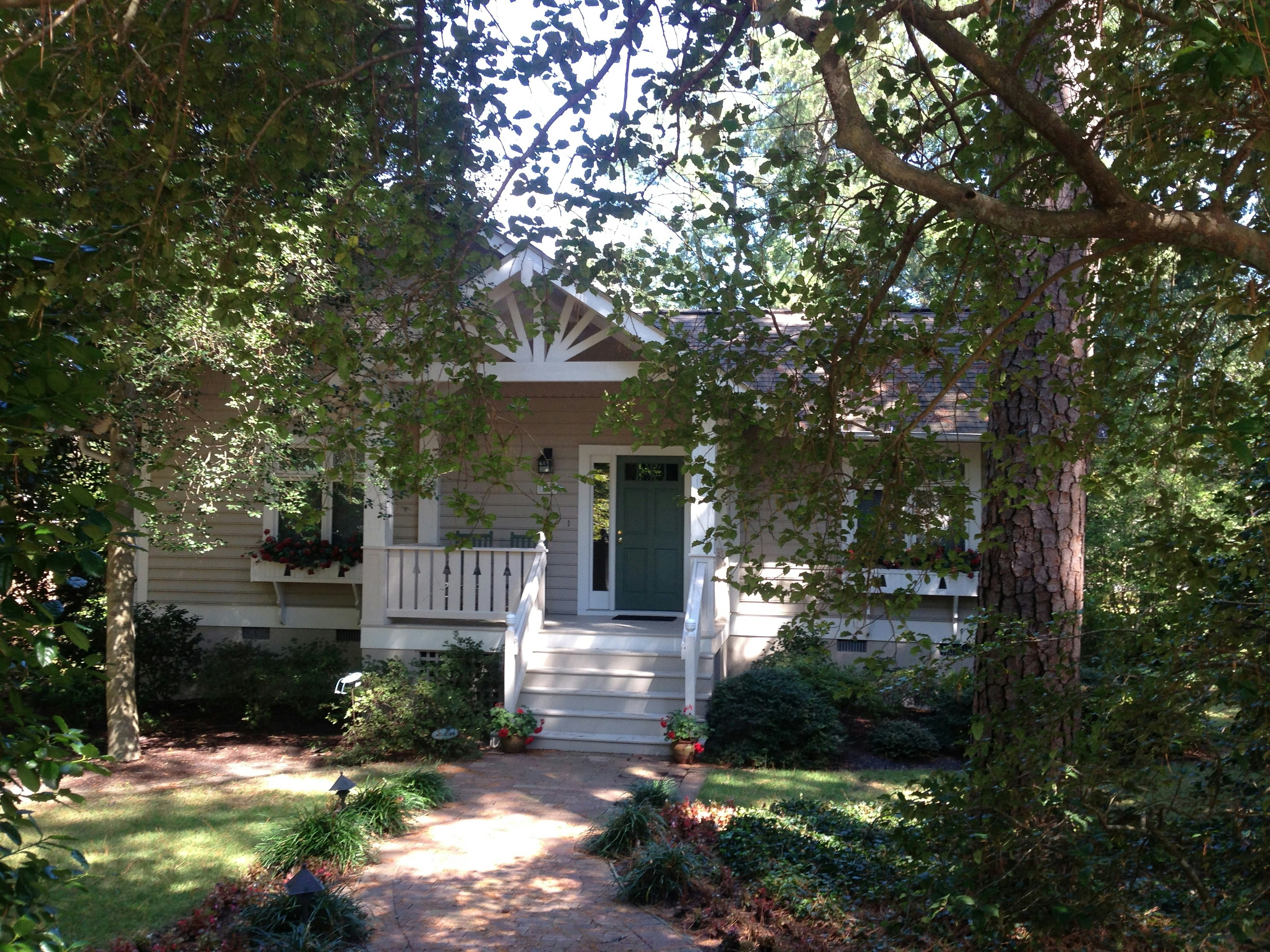 185 Barrett Road East, Pinehurst, NC 28374, Presented by Kay Beran